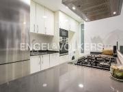 Piso en venta en Barcelona, Baix Guinardó. Exclusiva...