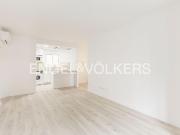 Piso en venta en Barcelona, Poblenou. Piso recién...