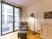 Apartamento en venta en Barcelona, Raval. Elegante...