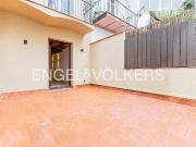 Piso en venta en Barcelona, Raval. Reformado a estrenar...