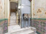 Piso en venta en Barcelona, Sant Antoni. Lujoso piso...