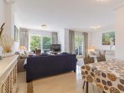 Apartamento en venta en Benahavís, Los Arqueros Puerto...