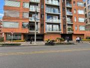 Apartamento En Venta En Bogota En Callejon Santa Barbara...