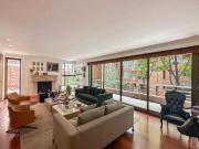 Apartamento En Venta En Bogota En El Chico V185998