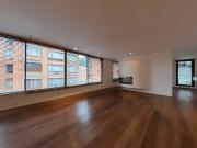 Apartamento En Venta En Bogota En Los Rosales V217316