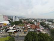 Apartamento En Venta En Cali En Los Cambulos V209982