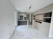 Apartamento En Venta En Cali En Urbanizacion La Flora...
