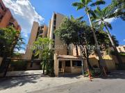 Apartamento en Venta en Campo Alegre, Caracas