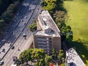 Apartamento en Venta en Caracas Los Naranjos de Las...
