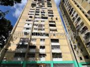 Apartamento en Venta en Caricuao, Caracas