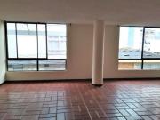 apartamento en venta en centro. Cod V122243