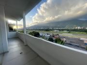 APARTAMENTO EN VENTA EN CHUAO CON FINANCIAMIENTO REMODELADO
