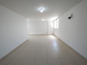 Apartamento en venta en Ciudad Jardín