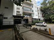 apartamento en venta en ciudad jardín. Cod V121526