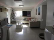 Apartamento en Venta en Colinas de La California, Caracas