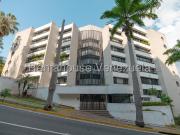 Apartamento en Venta en Colinas de Valle Arriba, Caracas