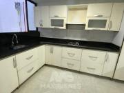 apartamento en venta en conquistadores. Cod V61472