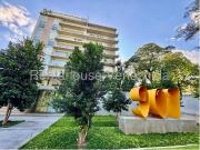 Apartamento en Venta en Country Club, Caracas