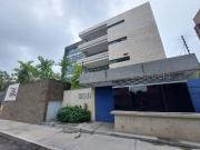 Apartamento en Venta en Country Club, Caracas