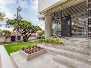 apartamento en venta en cristales. Cod V10968