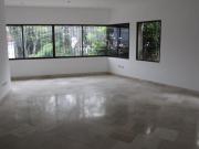 apartamento en venta en cristales. Cod V13806