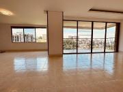 apartamento en venta en cristales. Cod V4887