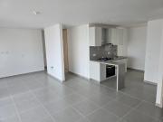 apartamento en venta en cristales. Cod V7167