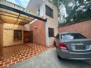 casa en venta en el bosque. Cod V16953
