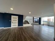 Apartamento en venta en El Campestre, Poblado