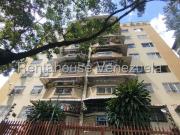 Apartamento en Venta en El Paraiso, Caracas