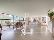 apartamento en venta en el poblado. Cod V776615