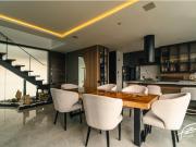 APARTAMENTO EN VENTA EN EL POBLADO, MEDELLN