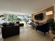 Apartamento en venta en El Poblado, sector Vizcaya