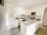Apartamento en Venta en Elviria