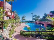 Apartamento en venta en Estepona