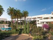 Apartamento en venta en Estepona, Bahía Dorada....