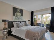 Apartamento en venta en Estepona, Benatalaya. Apartamentos.