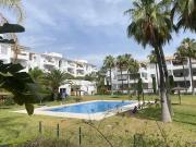 Apartamento en venta en Estepona, La Concha Resina Golf....