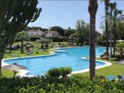 Apartamento en venta en Estepona, Parque Central....