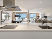 Apartamento en venta en Guía de Isora, Abama. Las...