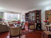 apartamento en venta en la calleja usaquén. Cod V6641