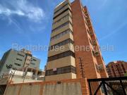 Apartamento en Venta en La Lago, Maracaibo