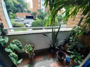 Apartamento en venta en la loma de los Bernal