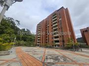 Apartamento en Venta en Las Esmeraldas, Caracas