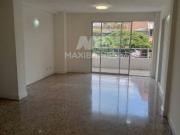 apartamento en venta en laureles. Cod V56598
