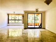 Apartamento en venta en Laureles Conquistadores