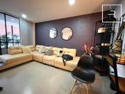 apartamento en venta en loma del escobero. Cod V776316