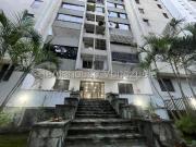 Apartamento en Venta en Lomas del Avila, Caracas