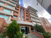 Apartamento en Venta en Lomas del Sol, Caracas