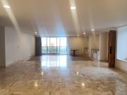 Apartamento en venta en Los Balsos, Poblado, Medellín